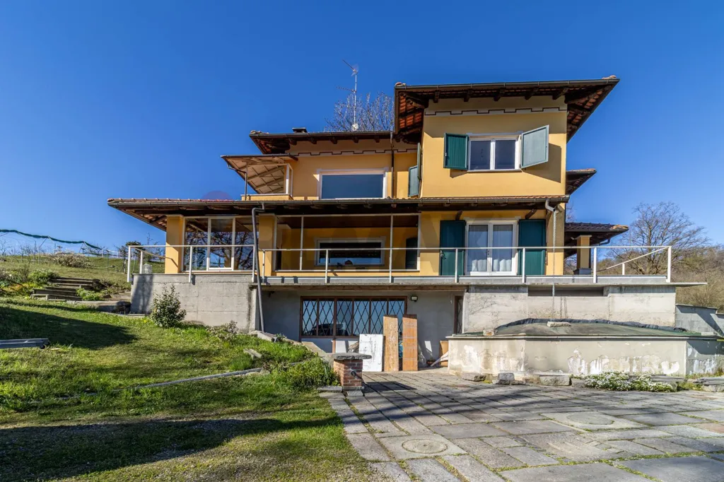 Esterno - Villa indipendente con parco privato a Magnano