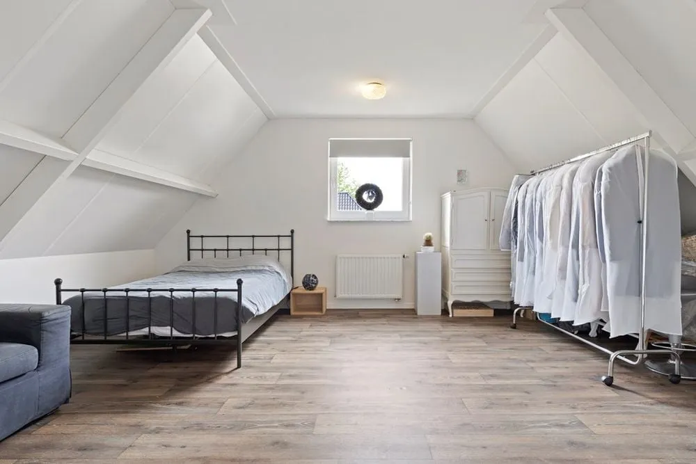 Magamistoad - Eco-Friendly Villa with Solar Panels in Venlo