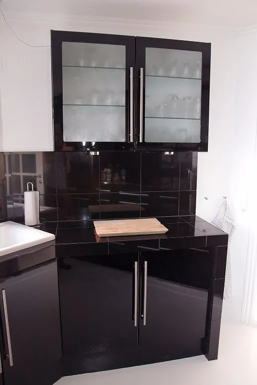 Cuisine - Luxury Apartment with Balcony in City Centre