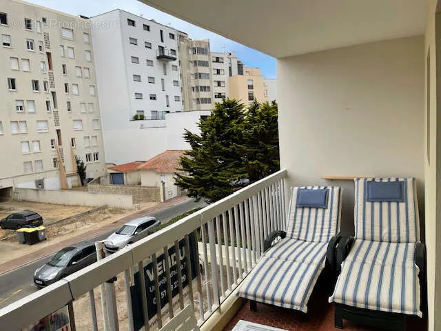 Balcone - Bright 1-Bed Apartment with Parking near Ocean