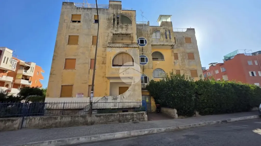Välivaade - Bright Trilocale with Sea View in Scalea