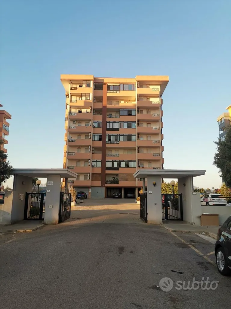 Välivaade - Panoramic Apartment with Balcony in Cortexandra