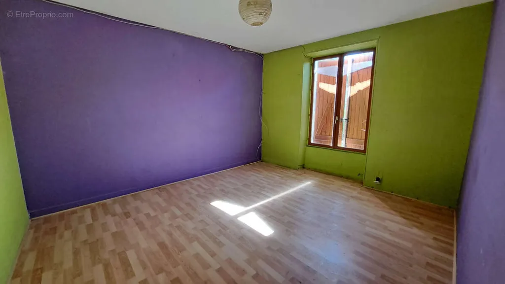 Stanze - Rustic House with Garden in Manzat