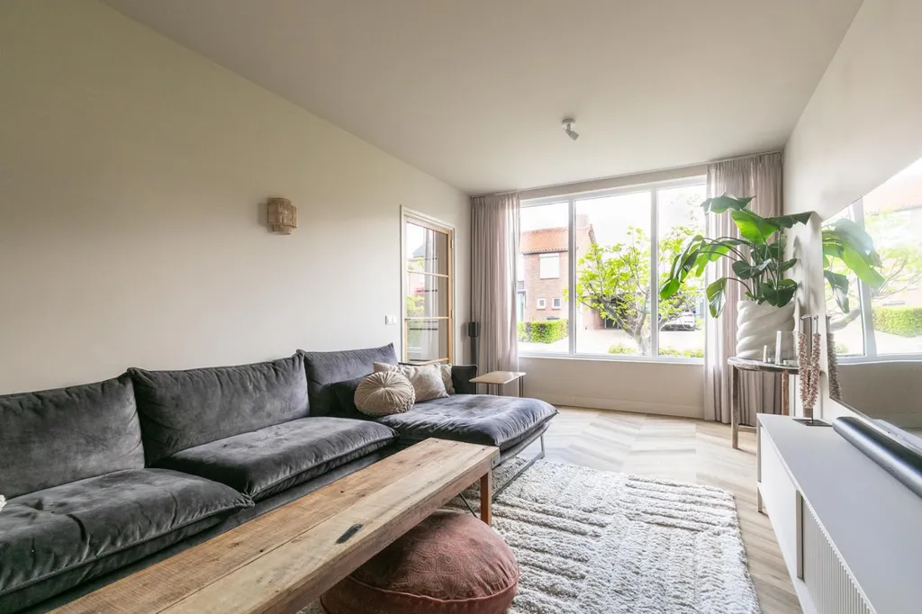 Elutuba - Luxury Two-Storey House with Overkapping in Moergestel