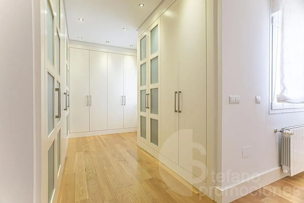 Ingresso - Duplex Penthouse with Cathedral Views in Málaga