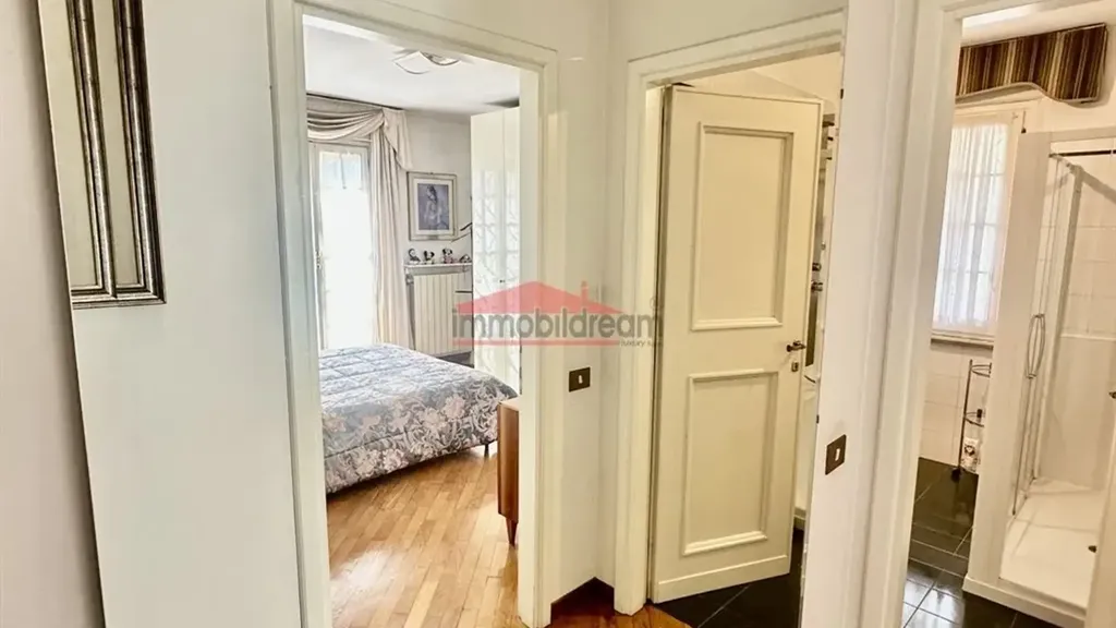 Salles de bain - Bifamiliar Villa with Garden in Grottaferrata