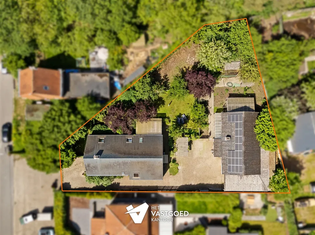Vue aérienne - Maison avec Atelier sur Terrain de 1372m² à Balen