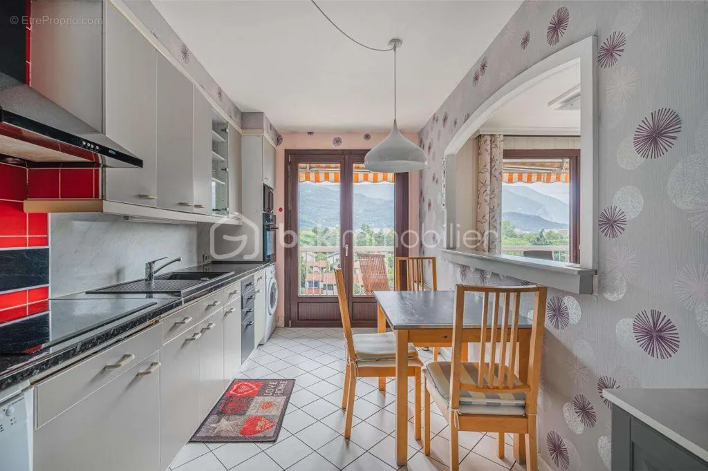 Köök - Bright T4 Apartment with Balcony in Grenoble