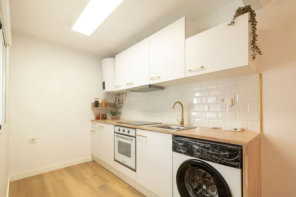 Köök - 2-Bedroom Flat with Balcony in Madrid