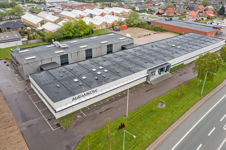 Õhuvaade - Commercial Property with Development Potential in Center Øst