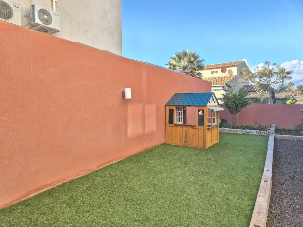 Aed - Modern Villa with Garden near Frontignan-Plage