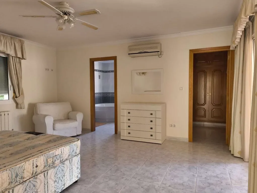 Bedrooms - Single-Story Villa with Pool in Jalón, Valencia