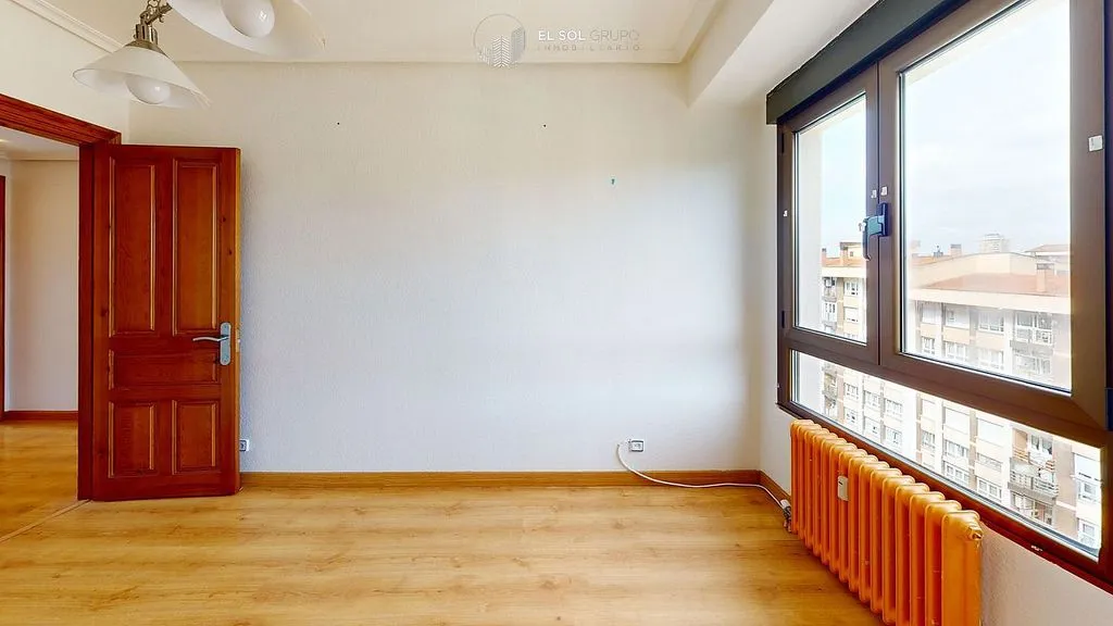 Pièces - Apartment with Garden View in Gijón