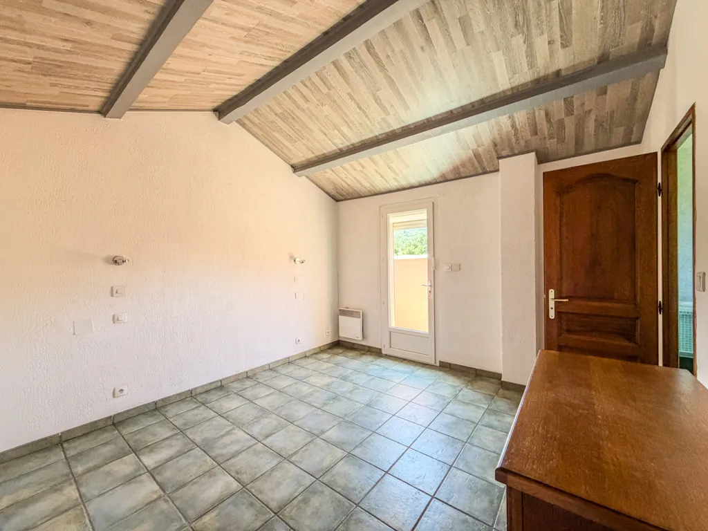 Pièces - Villa avec Piscine à Rians