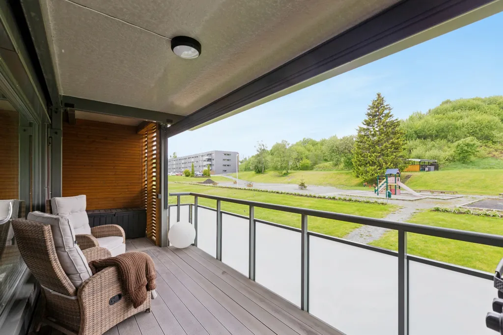 Rõdu - 4-Bedroom Apartment with West-Facing Balcony in Trondheim