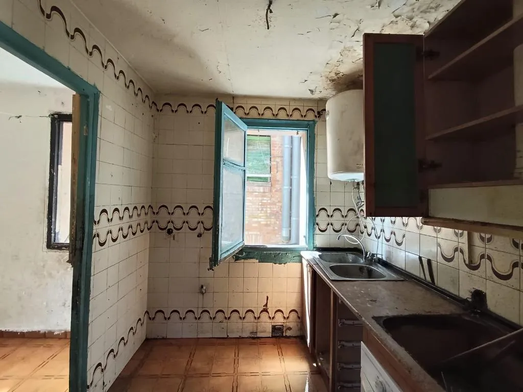 Cuisine - Flat with 2 Bedrooms in Lleida