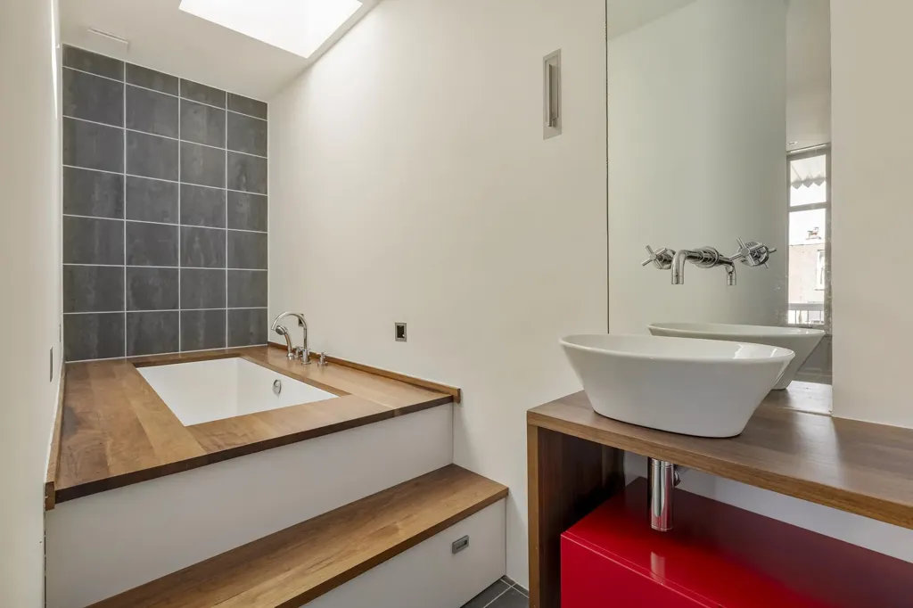 Bagni - Apartment with Rooftop Terrace in Amsterdam Oud-Zuid