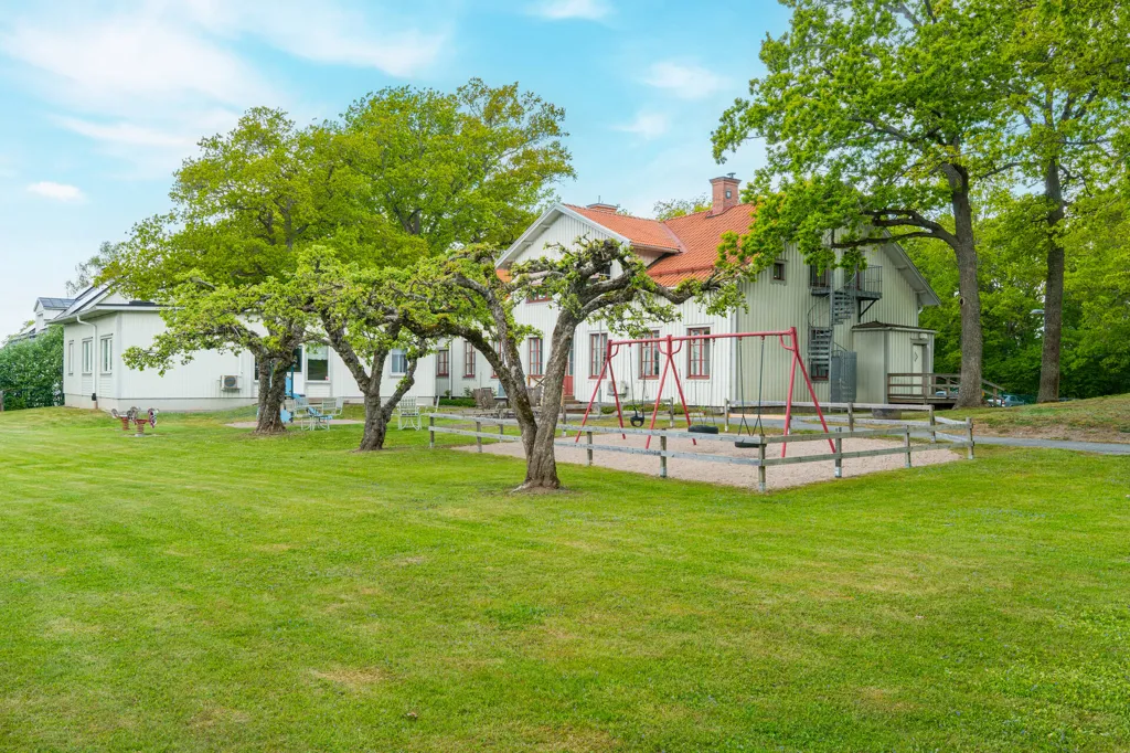 Aed - Characterful House with Lift in Gnesta