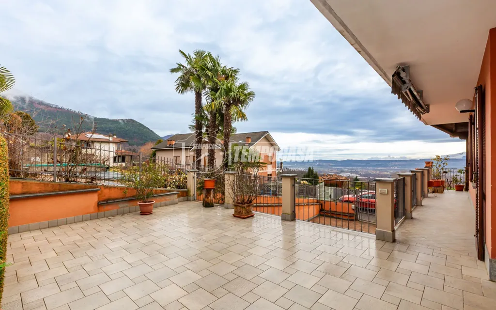 Terrass - Panoramic Villa with Garden in Almese