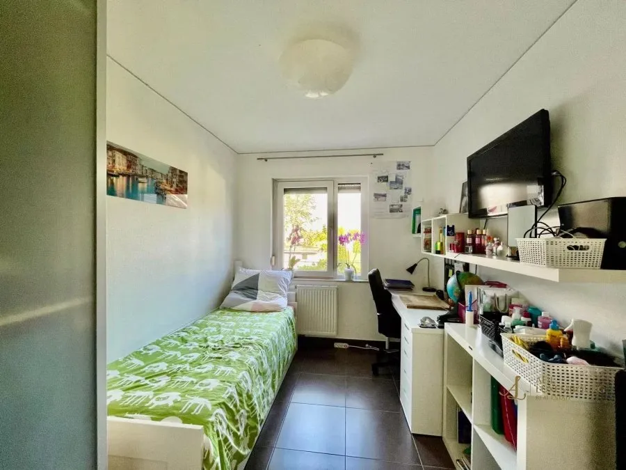Magamistoad - Apartment with Balcony in Pétange