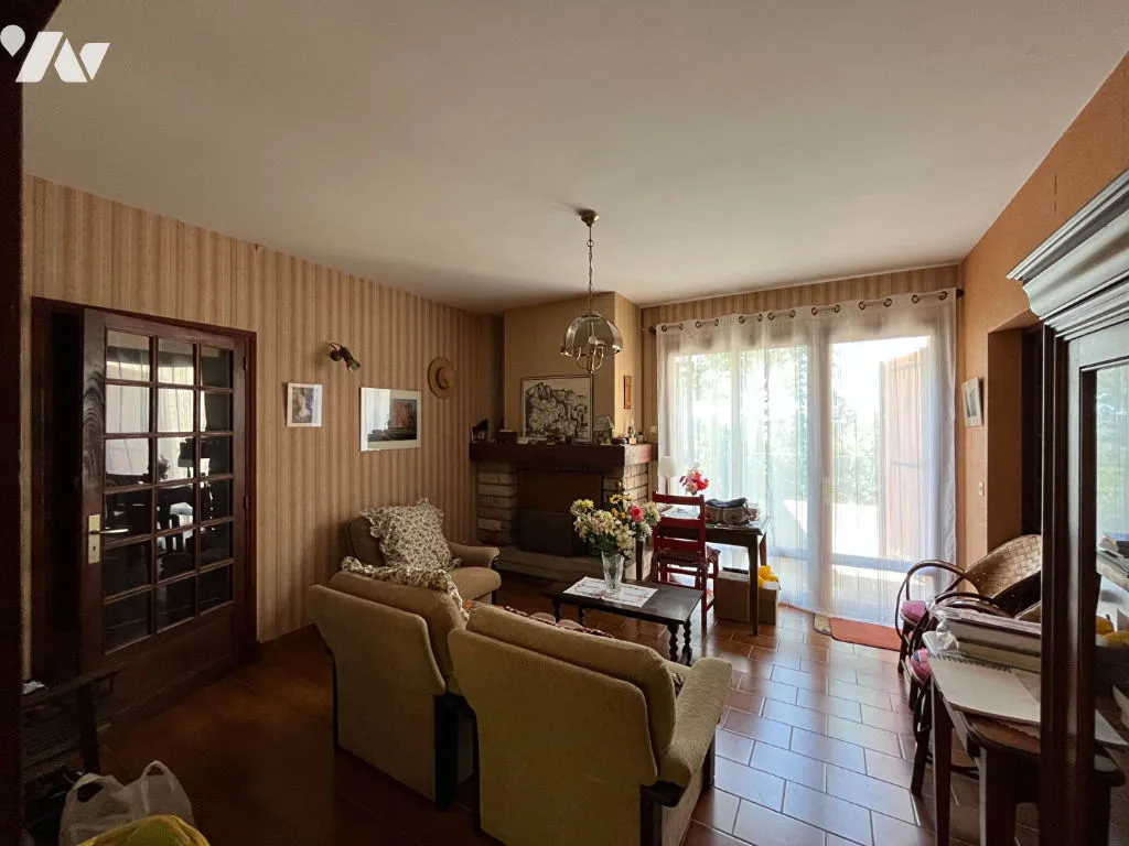 Living Room - Architect's House with Garden near Figeac