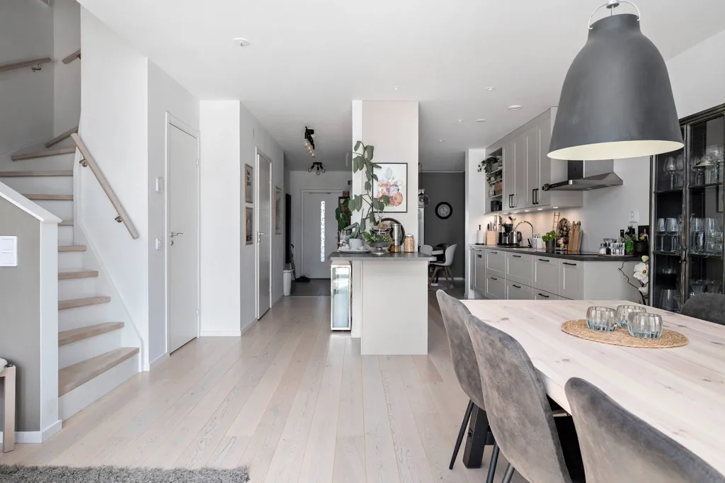 Salle à manger - Apartment with Balcony in Skellefteå