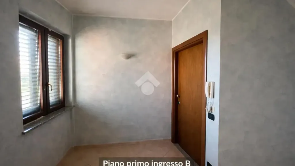 Esik - Duplex Villa with Private Garden in Rivalta di Torino