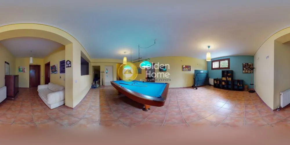 Pièces - Detached Villa with Unobstructed Views in Vravrona