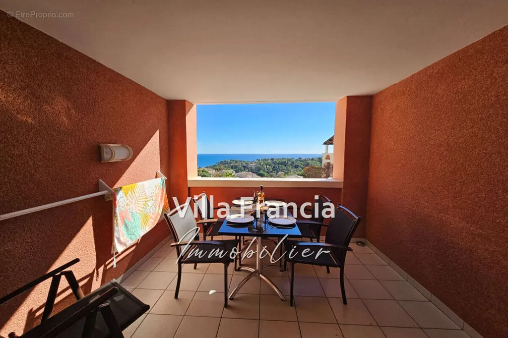 2-room apartment in Saint-Raphael
