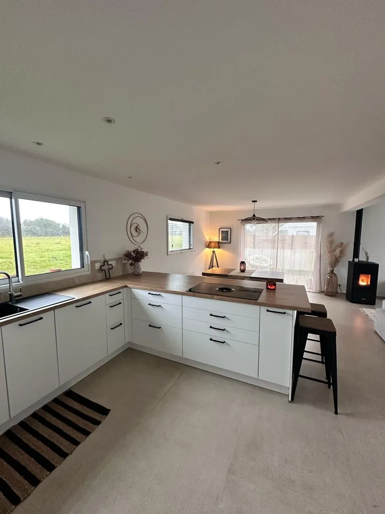Cucina - Contemporary House with Terrace in Riantec