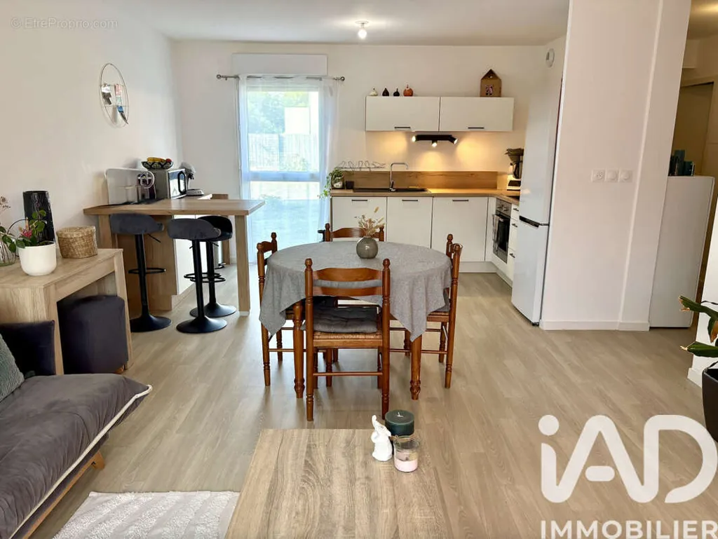 Appartement 4 pièces à Orgeres