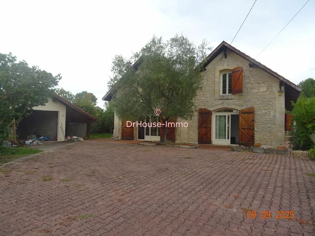Välivaade - Stone House with Large Garden near Cavignac