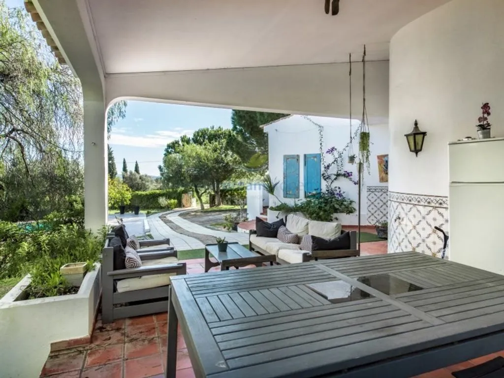 Terrass - Luxury Villa with Pool in Porches, Lagoa