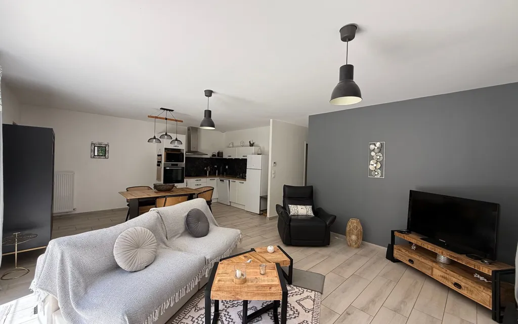 Maison 3 pièces à Lablachere