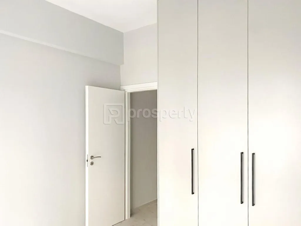 Pièces - Renovated Apartment with City View in Athens