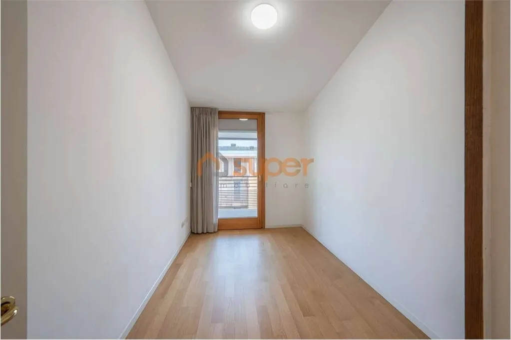 Pièces - Modern Penthouse with Perimeter Terrace in Bastia Umbra