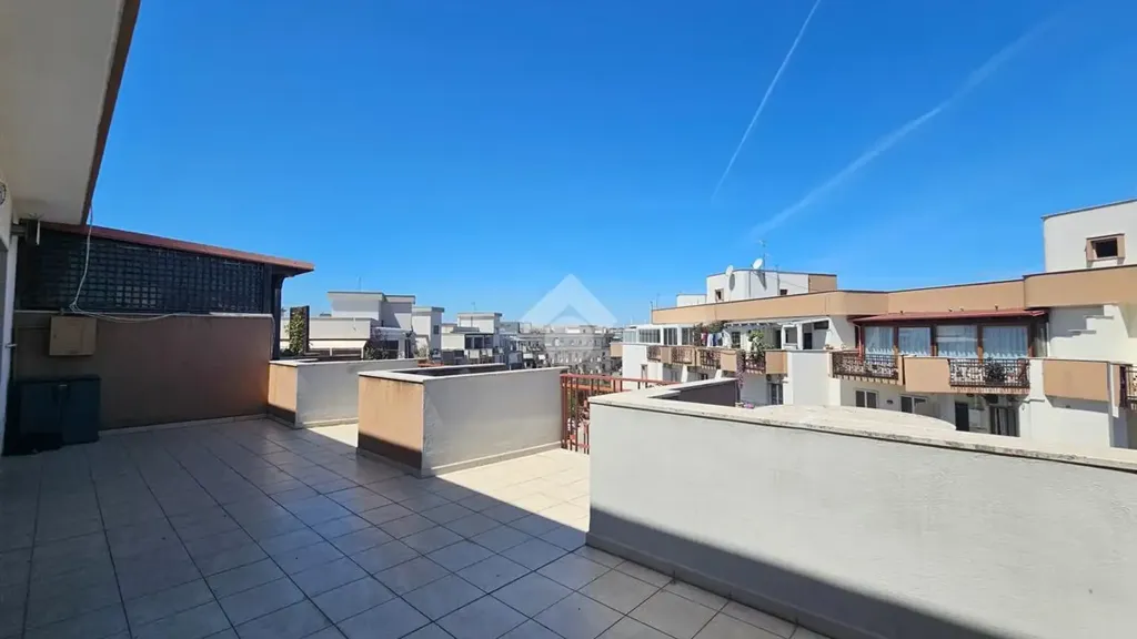 Terrass - Attic Apartment with Double Aspect in Trani