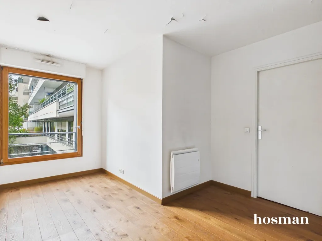 Pièces - Appartement calme avec vue sur cour à Paris 11e