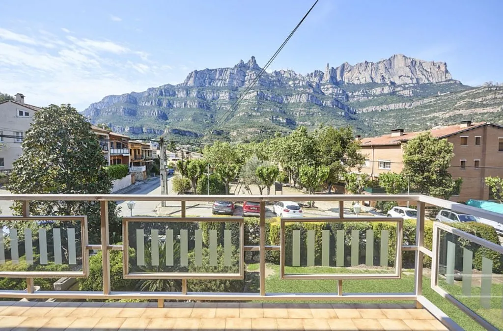 Balcon - Chalet with Terraces in Monistrol de Montserrat