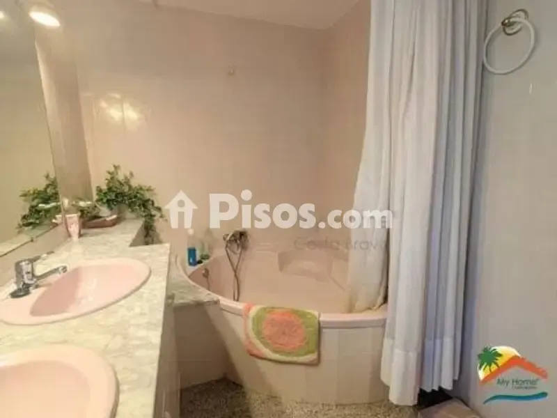 Salles de bain - Chalet with Sea Views and Pool in Mont Ferrant
