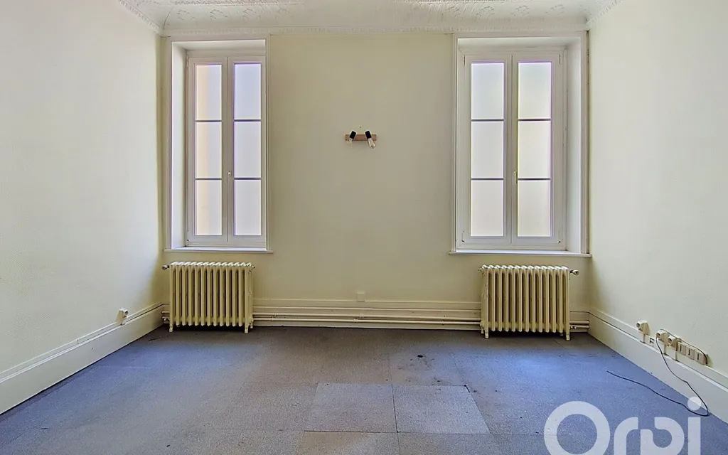 Pièces - Appartement T5 avec Cour Intérieure à Nancy