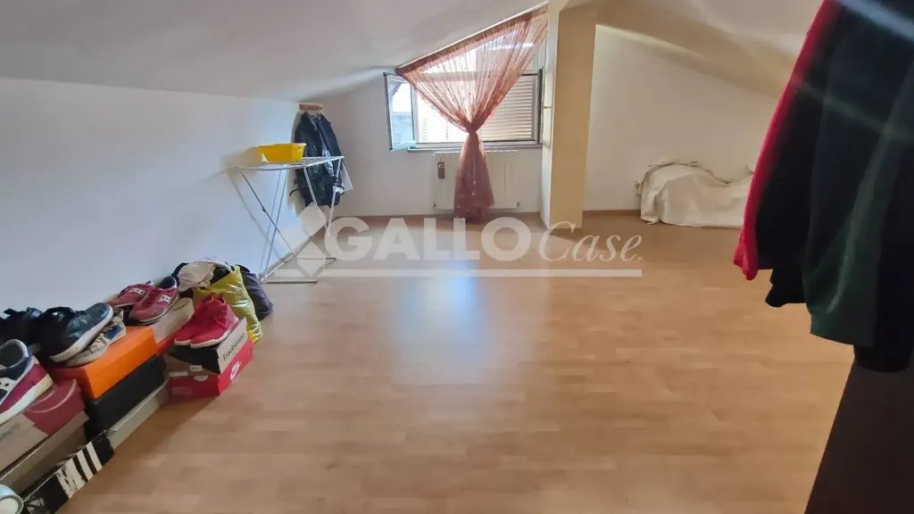 Rooms - Mansard Apartment with Balcony in Paola