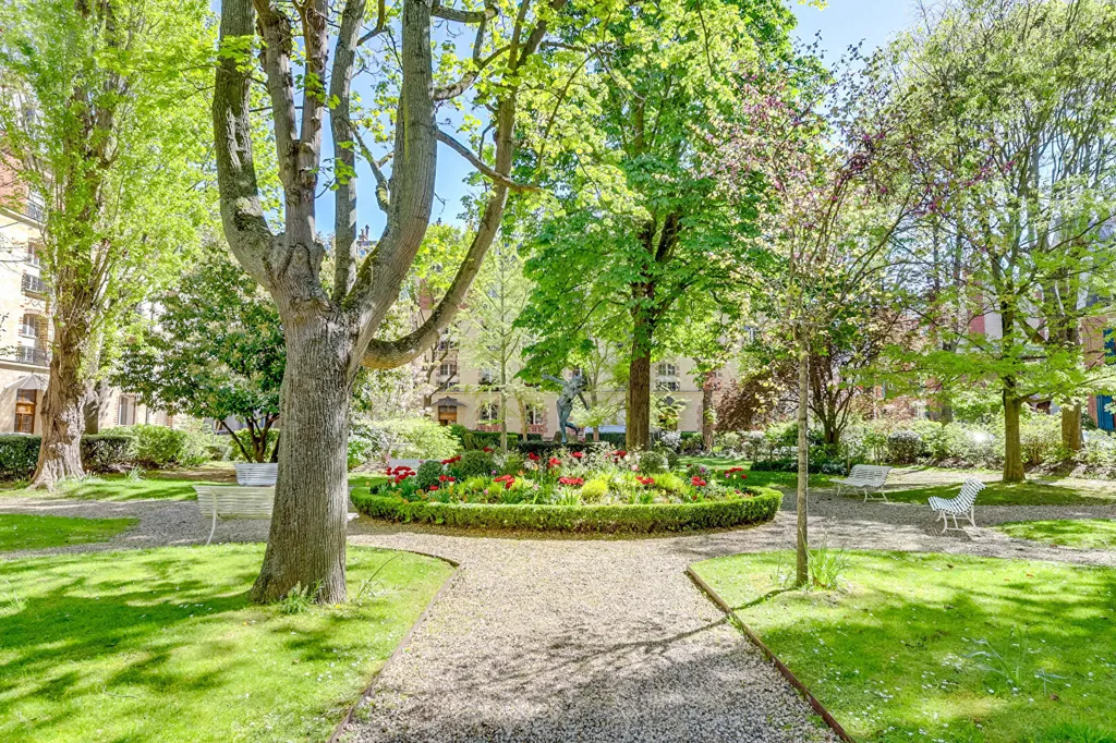 Jardin - Appartement 3 Pièces avec Parc Privé à Paris 14ème