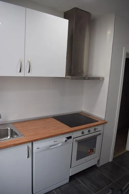 Cuisine - Reformed Flat with East View in Oliver