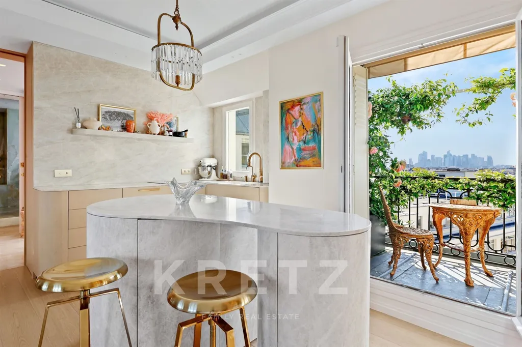 Kitchen - Apartment with Rooftop Terrace in Paris 17th