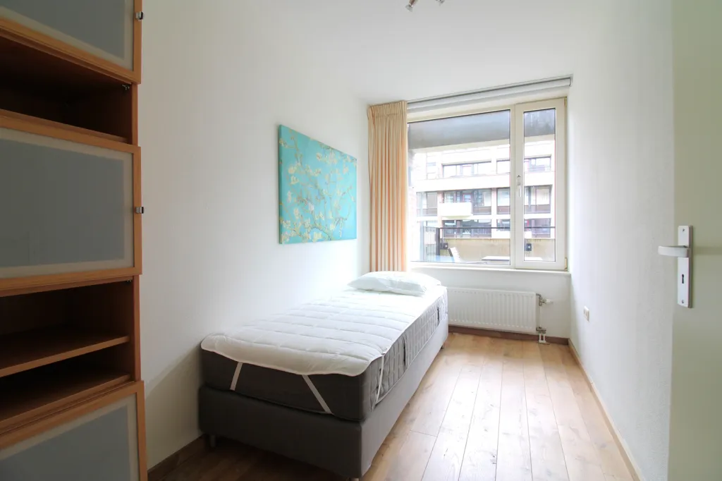 Chambres - 3-Bedroom Apartment with Wilhelminaplein View in Eindhoven