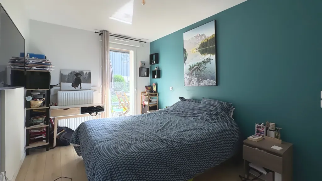 Chambres - Appartement en Rez-de-Jardin avec Terrasse à Mures