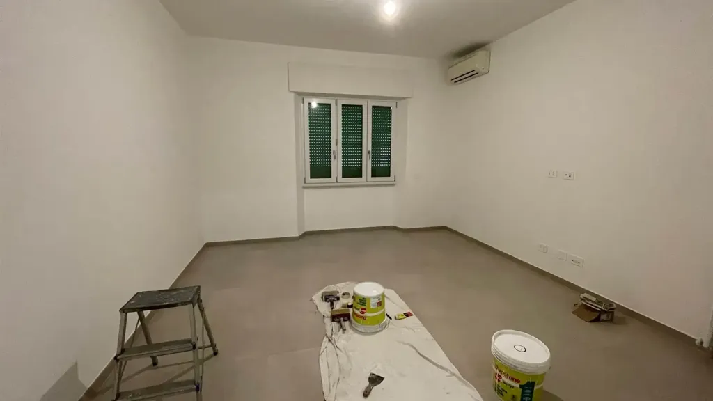 Pièces - Fully Renovated Apartment with Balconies in Florence
