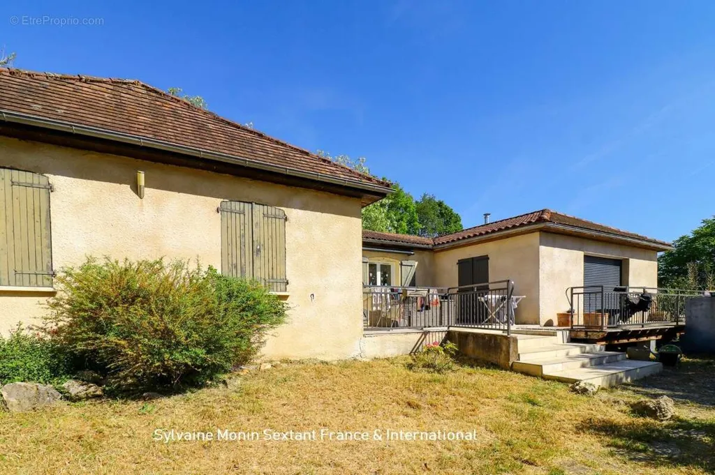 Extérieur - Ensemble de 3 Maisons avec 3 Piscines sur 2 Hectares