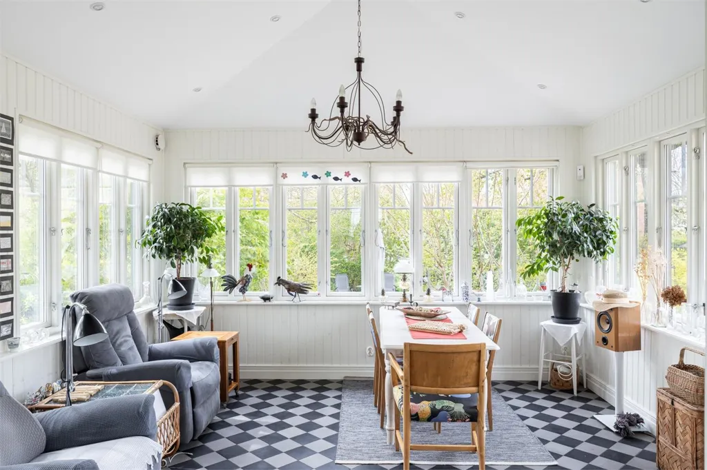 Sala da pranzo - Villa with 5 Bedrooms in Lund